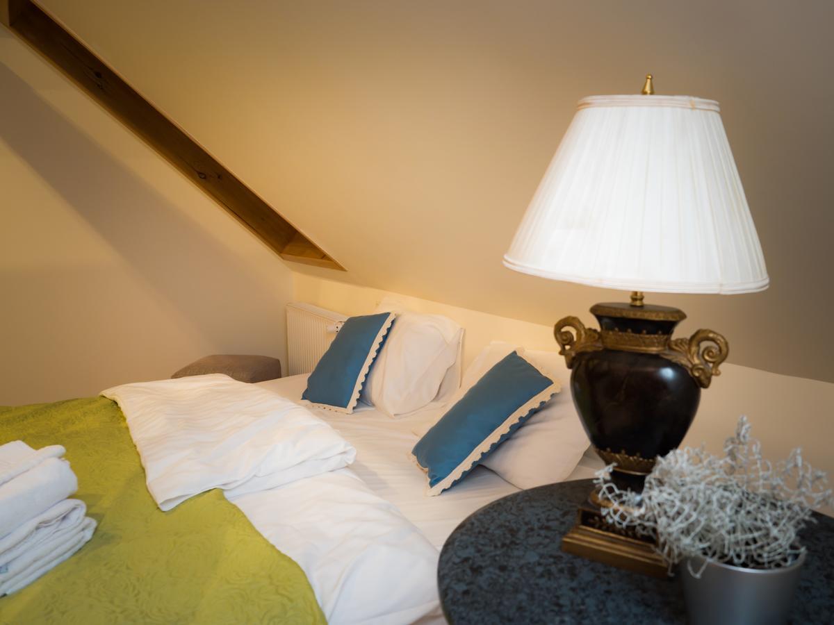 Riga Downtown Apartment Luaran gambar